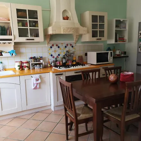 Stanza Il Melo In Fiore