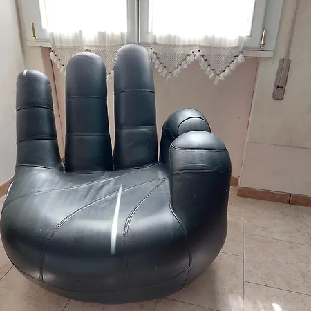 Stanza Il Melo In Fiore 홈스테이