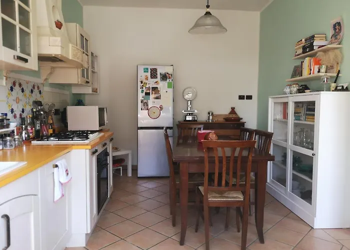 Stanza Il Melo In Fiore Феррара