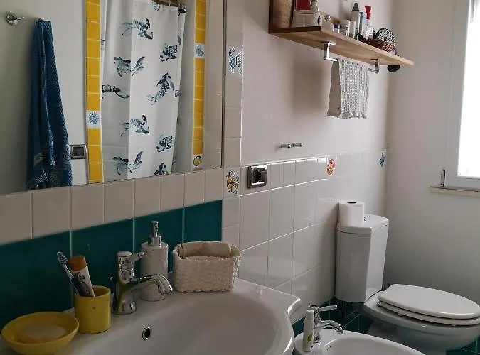 Stanza Il Melo In Fiore Проживание в семье *